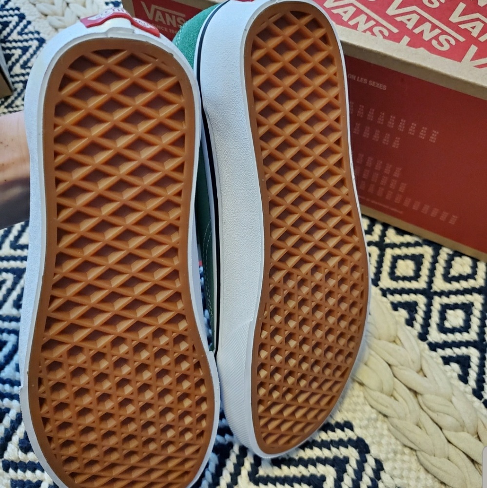 VANS Old Skool Deep Grass Green Sneakers - Picture 3 of 3